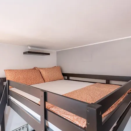Comodo Loft Vicino La Metro Battistini Con Garage *