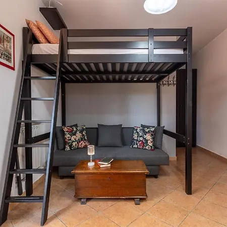 Comodo Loft Vicino La Metro Battistini Con Garage
